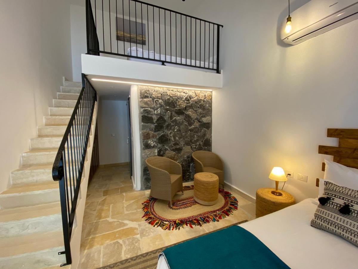 Adama Boutique Hotel ミツペ・ラモン エクステリア 写真
