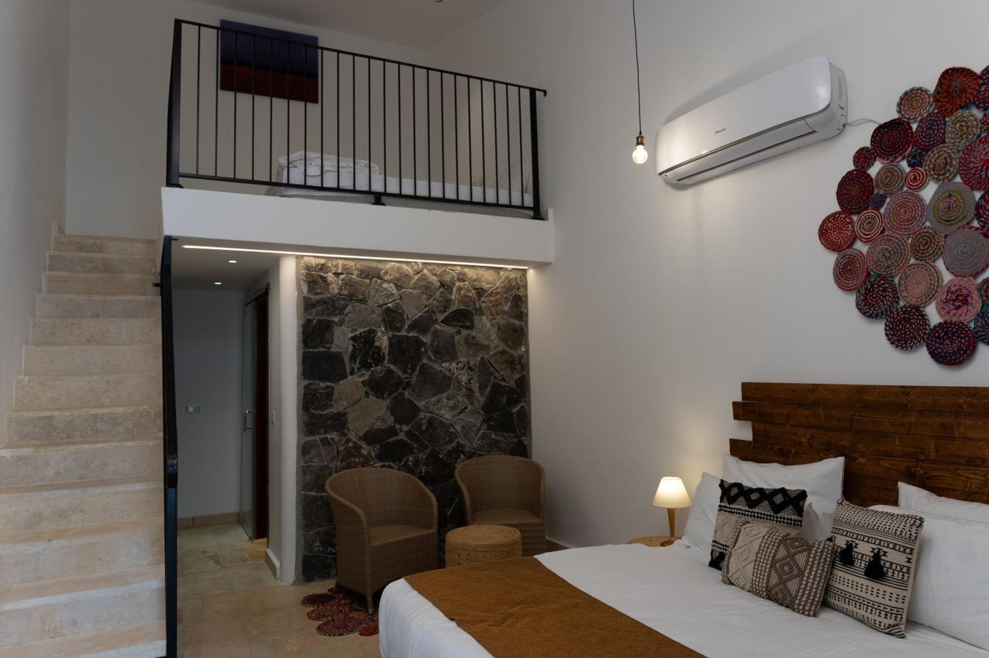 Adama Boutique Hotel ミツペ・ラモン エクステリア 写真