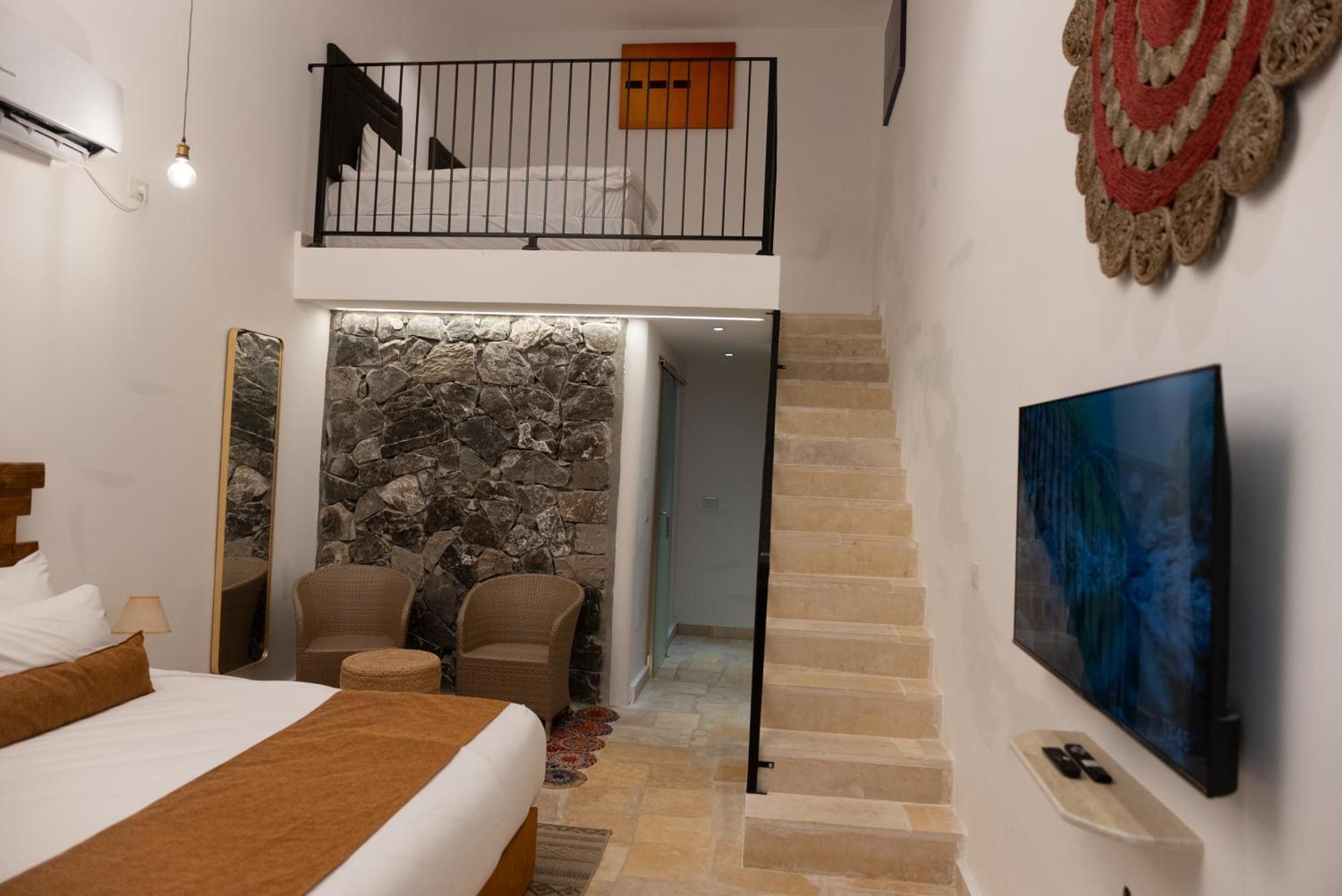 Adama Boutique Hotel ミツペ・ラモン エクステリア 写真